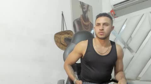 jhonny online show from January 19, 2025, 6:53 am