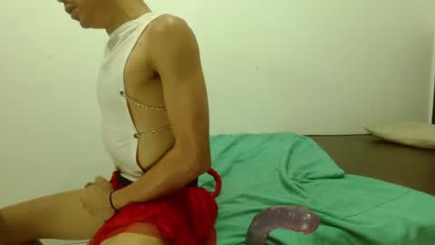 jhonny_k online show from March 12, 2026, 2:07 am