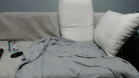 jhonnyboyx online show from February 15, 2025, 4:14 am