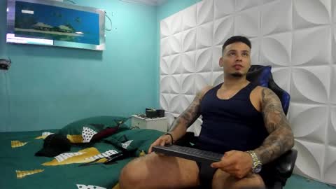 jhonsontatto online show from September 9, 2025, 7:02 pm
