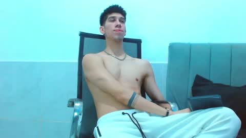 jhony_sex3 online show from March 3, 2026, 6:52 am