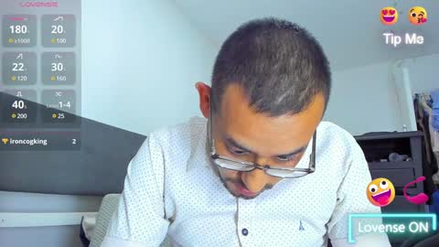 Jhony Alzate online show from January 30, 2025, 3:33 am