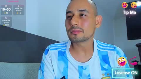 Jhony Alzate online show from February 13, 2025, 2:12 am