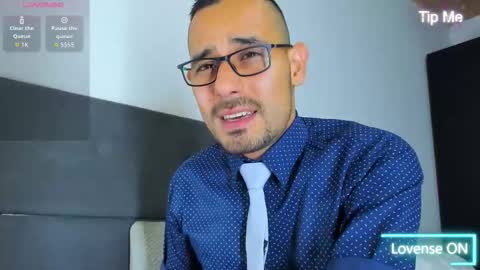 Jhony Alzate online show from September 9, 2025, 3:06 am