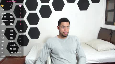 Snapshot of jhors__collens chatting on January 18, 2025, 6:24 am Jhors online show from January 18, 2025, 6:24 am