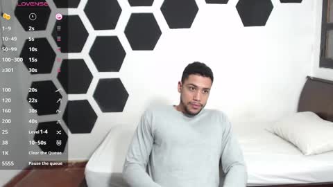 Snapshot of jhors__collens chatting on January 29, 2025, 9:12 am Jhors online show from January 29, 2025, 9:12 am