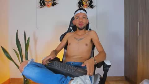 Jhors online show from November 1, 2025, 11:40 pm