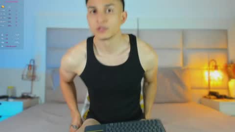 Snapshot of jhosua_hunt chatting on April 6, 2026, 1:36 am Jhosua Hunt online show from April 6, 2026, 1:36 am