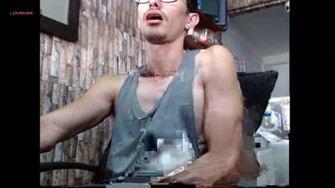 Snapshot of jhosuamoore2 chatting on May 4, 2026, 8:38 pm jhosuamoore2 online show from May 4, 2026, 8:38 pm
