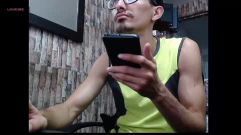 Snapshot of jhosuamoore2 chatting on May 24, 2026, 12:10 pm jhosuamoore2 online show from May 24, 2026, 12:10 pm