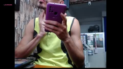 Snapshot of jhosuamoore2 chatting on May 28, 2026, 11:40 am jhosuamoore2 online show from May 28, 2026, 11:40 am