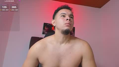 Snapshot of jhotta_foxx chatting on September 21, 2025, 7:10 am Jhonatan80  online show from September 21, 2025, 7:10 am