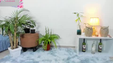 Snapshot of jhuan_cute chatting on February 24, 2026, 4:10 am Jhuan Nhez online show from February 24, 2026, 4:10 am