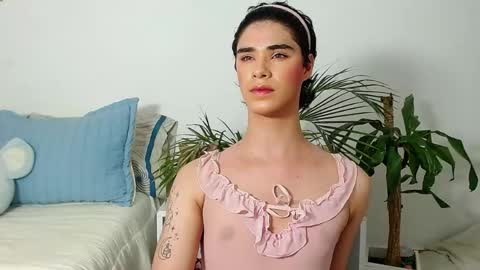 Jhuan Nhez online show from May 15, 2026, 2:07 am