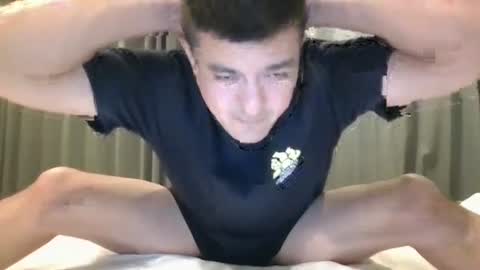 jhwozy online show from January 27, 2025, 4:33 pm