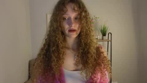 Luly online show from February 11, 2026, 7:24 am