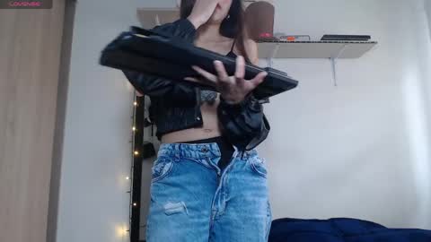 Emma online show from May 2, 2026, 7:08 pm