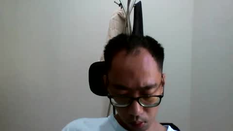 Snapshot of jiachi13 chatting on January 1, 2025, 1:04 am Alex online show from January 1, 2025, 1:04 am