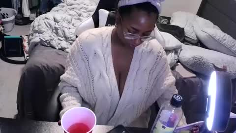 Snapshot of jigglypineapples chatting on September 26, 2025, 1:20 am goldenbaby online show from September 26, 2025, 1:20 am