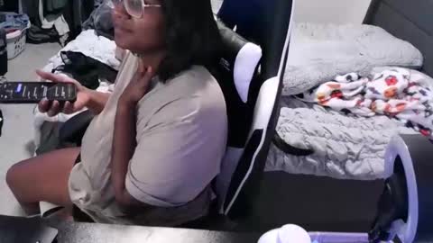 Snapshot of jigglypineapples chatting on September 28, 2025, 1:44 am goldenbaby online show from September 28, 2025, 1:44 am