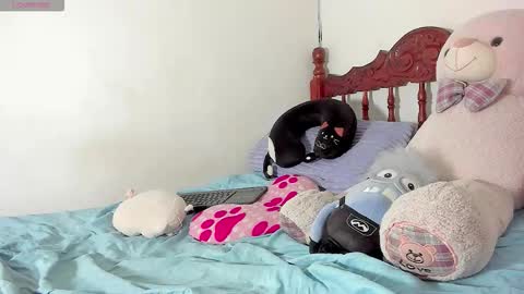 Snapshot of jilary__clinton chatting on March 21, 2026, 8:19 am jilary__clinton online show from March 21, 2026, 8:19 am