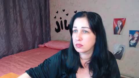 Jill online show from November 19, 2025, 7:36 pm