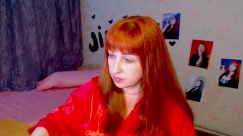Snapshot of jillstevens chatting on January 19, 2025, 6:32 pm jillstevens online show from January 19, 2025, 6:32 pm