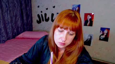 Snapshot of jillstevens chatting on February 4, 2025, 4:29 pm jillstevens online show from February 4, 2025, 4:29 pm