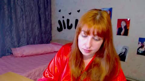 Snapshot of jillstevens chatting on February 9, 2025, 9:39 pm jillstevens online show from February 9, 2025, 9:39 pm