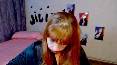 Snapshot of jillstevens chatting on March 4, 2025, 4:20 pm jillstevens online show from March 4, 2025, 4:20 pm