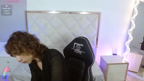 Hi Im Jim online show from September 21, 2025, 11:56 am