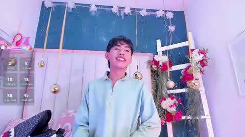 Jim  online show from December 22, 2025, 7:22 pm