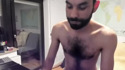 Snapshot of jimbob5005 chatting on November 12, 2025, 12:33 am jimbob5005 online show from November 12, 2025, 12:33 am