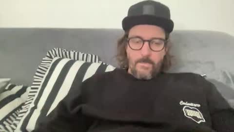 jimboo400 online show from October 14, 2025, 10:05 am