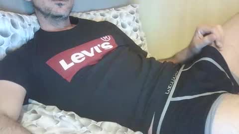 Snapshot of jimboyxxx00 chatting on November 8, 2025, 4:18 pm jimboyxxx00 online show from November 8, 2025, 4:18 pm