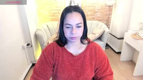 jimena  online show from January 12, 2025, 12:55 pm