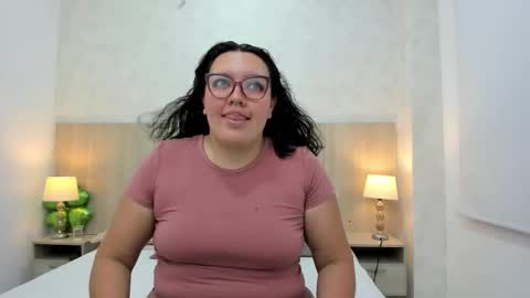 Snapshot of jimena_sandoval chatting on December 20, 2025, 7:21 pm Jimena online show from December 20, 2025, 7:21 pm