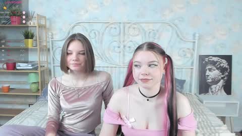Alla online show from December 17, 2024, 3:39 am