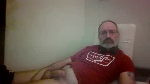 jimmielove47 online show from April 25, 2026, 1:14 pm