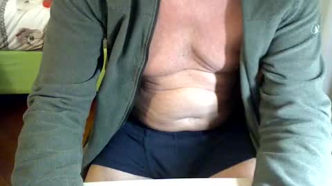 Snapshot of jimmijimmi65 chatting on February 9, 2026, 1:04 pm Jimmi online show from February 9, 2026, 1:04 pm