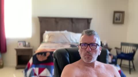 Snapshot of jimmyaaron chatting on February 18, 2025, 8:36 pm Dad of Three online show from February 18, 2025, 8:36 pm