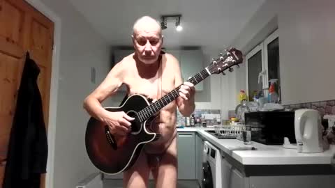 Snapshot of jimmybenido chatting on November 17, 2025, 5:30 pm Jim Redgewell online show from November 17, 2025, 5:30 pm