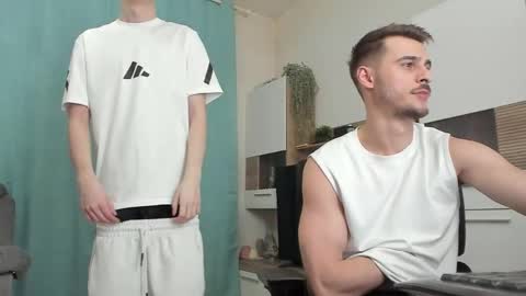 AlphaJimmy online show from April 30, 2026, 7:42 pm