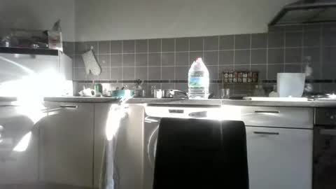 jin16000 online show from March 21, 2026, 7:02 am