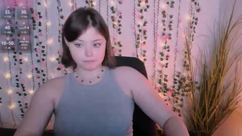 Snapshot of jina_toys chatting on September 11, 2025, 8:31 pm jina_toys online show from September 11, 2025, 8:31 pm