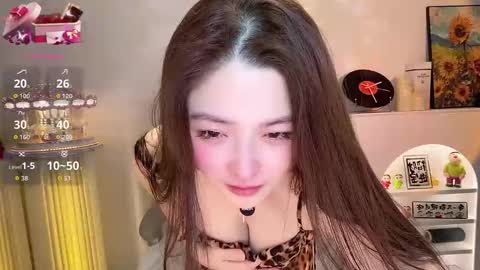 jingtian_8888 online show from December 16, 2025, 1:32 am