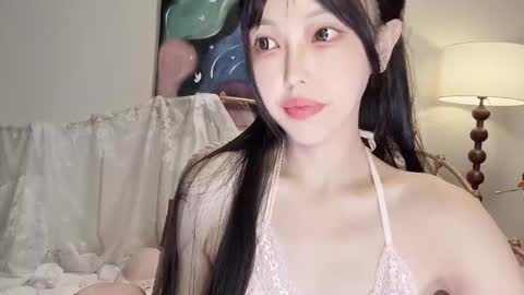 meng meng online show from September 22, 2025, 2:41 pm