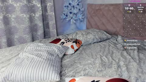 Jinny online show from January 22, 2025, 1:10 am