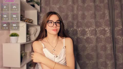 Jinny online show from January 23, 2025, 6:35 pm