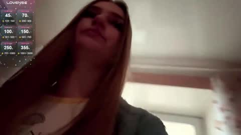 Jinny online show from November 22, 2025, 9:30 am